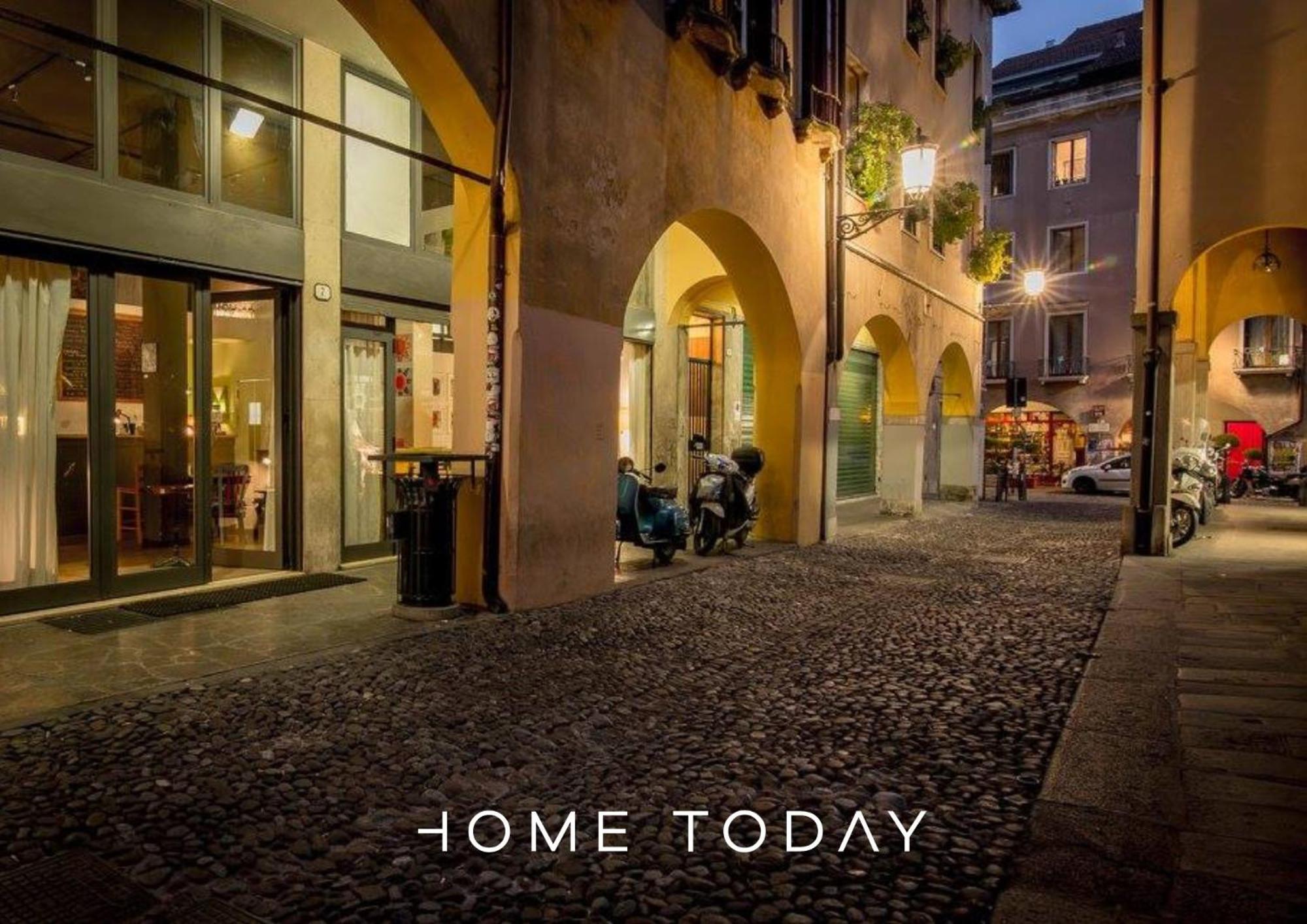 Ht - Casa Del Pittore In Piazza Delle Erbe 帕多瓦 外观 照片